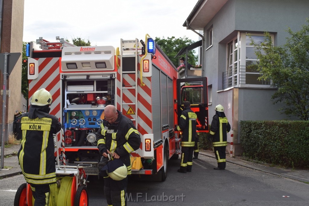 Feuer Koeln Vingst Wuerzburgerstr P30.JPG